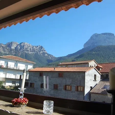 Casa Turmo Laspuña